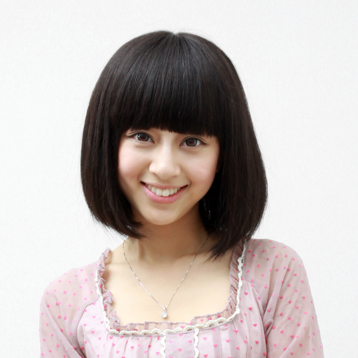 04无刘海的高高马尾——马尾会带来一种青春的印象,瓜子脸的女生如果