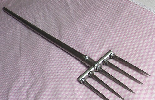 怎样制作户外工具鱼叉