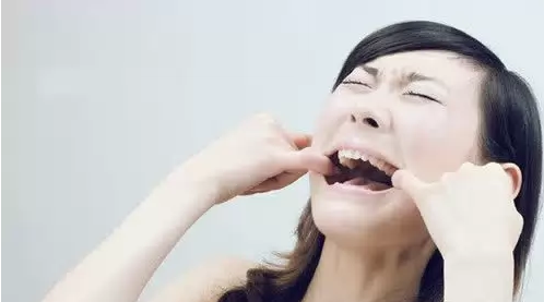 口干口苦是什么原因 学技巧来了