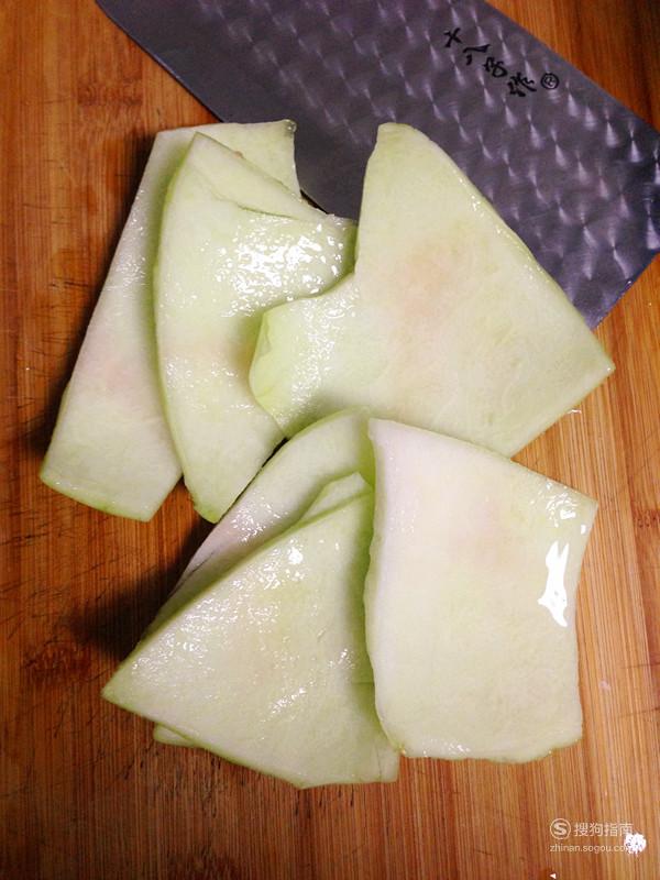 好一道消暑菜,西瓜皮素炒冬瓜片