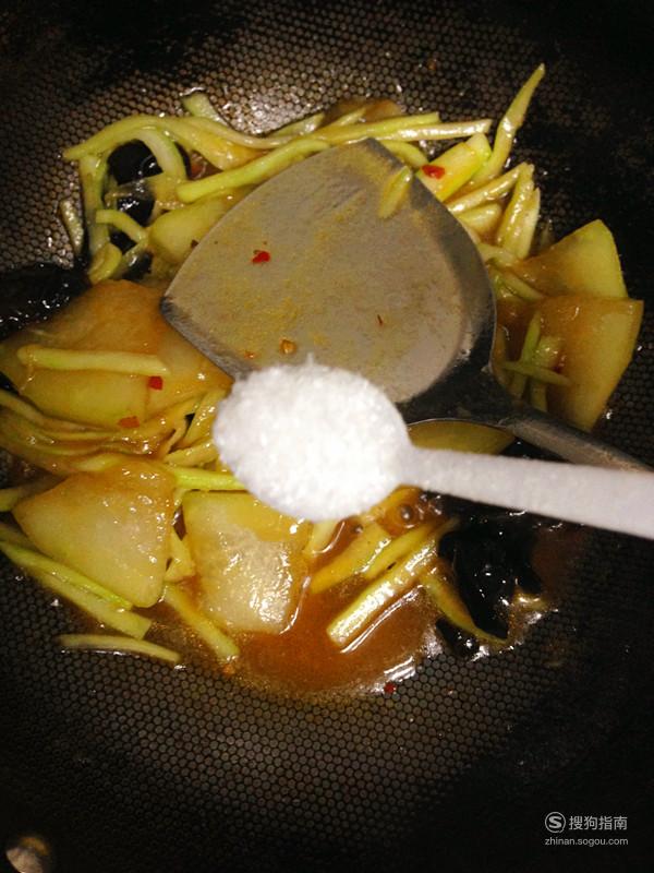 好一道消暑菜,西瓜皮素炒冬瓜片
