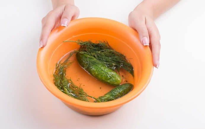 如何腌莳萝泡菜