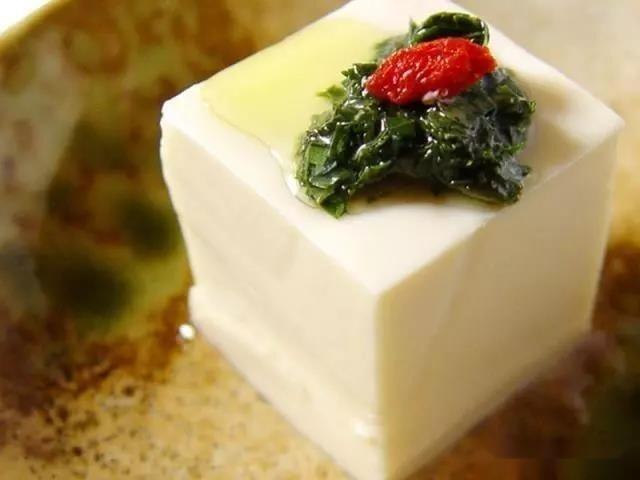世界级 切豆腐大赛 日本厨师切出菊花 中国 见过蒲公英吗